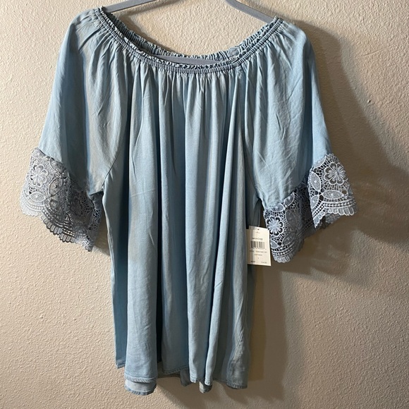 NEW with tags Retrology Light Blue Off Shoulder Quarter Sleeve - Picture 6 of 6